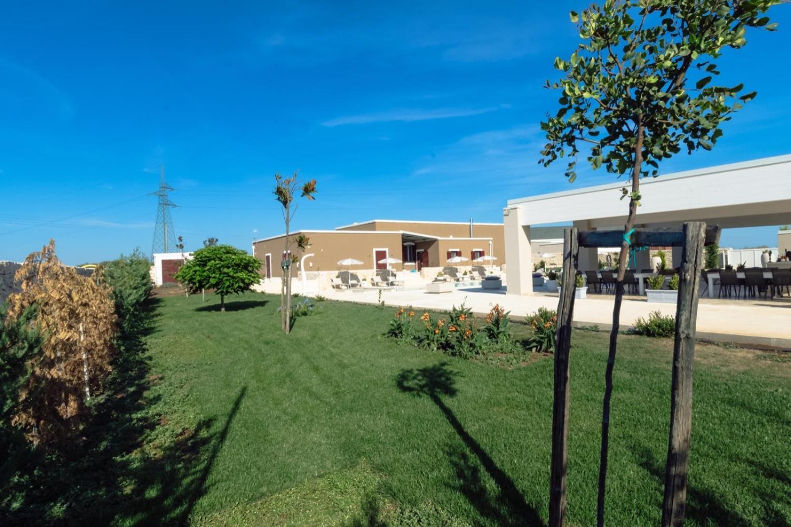 Villa Brigida Resort Сантерамо-ин-Колле Экстерьер фото