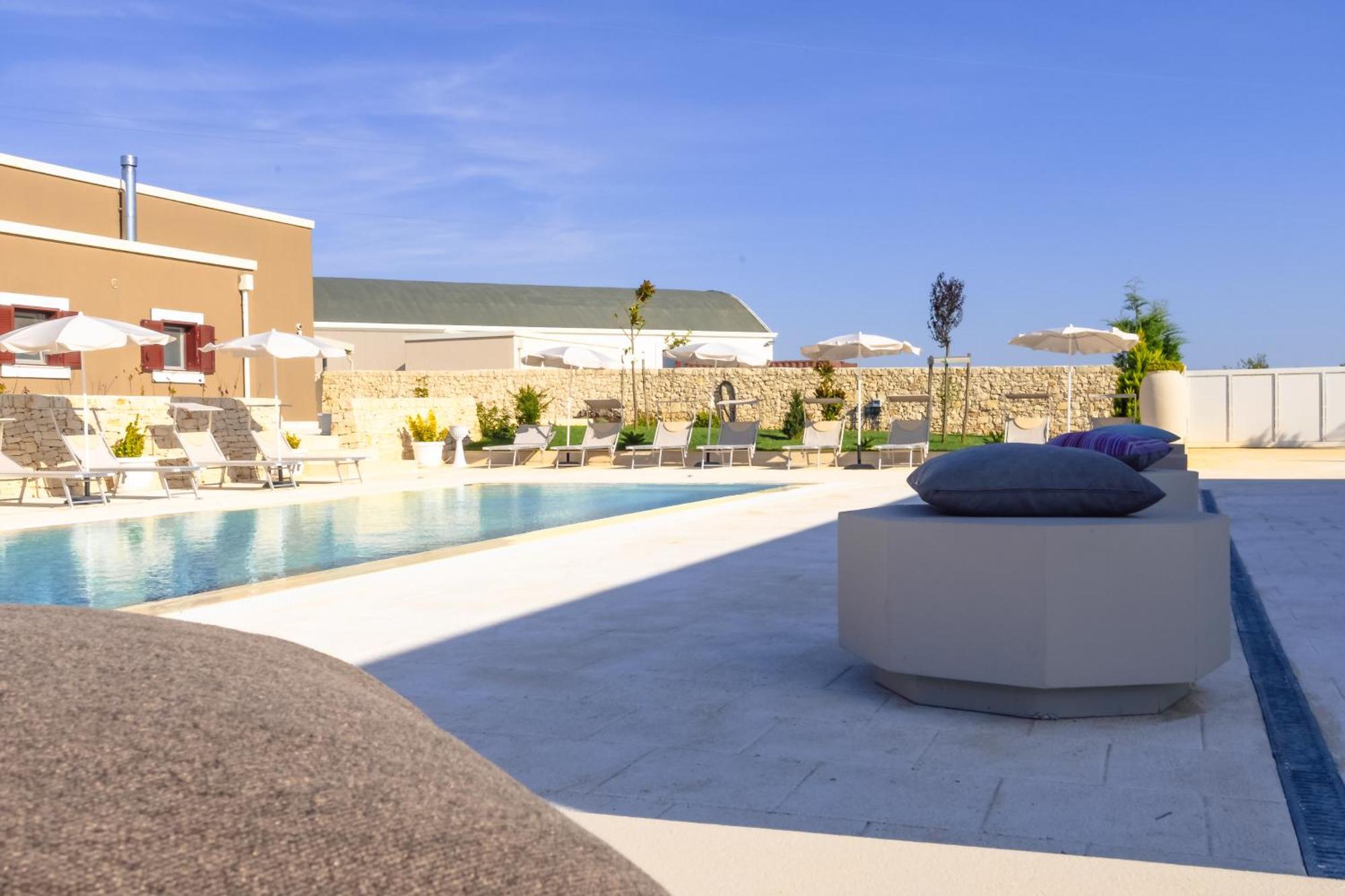 Villa Brigida Resort Сантерамо-ин-Колле Экстерьер фото